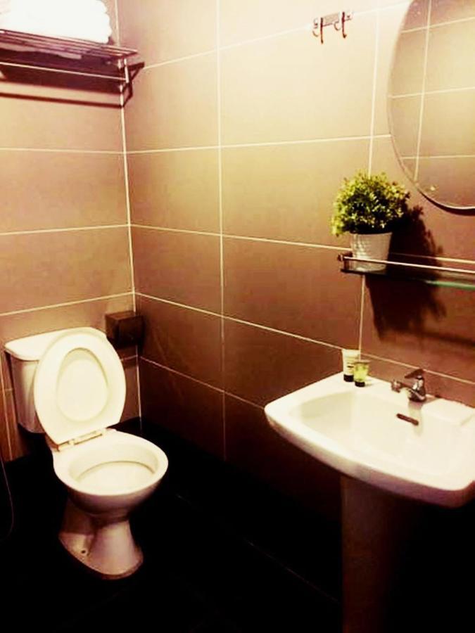 Hotel Sara'S Inn, Shah Alam Buitenkant foto